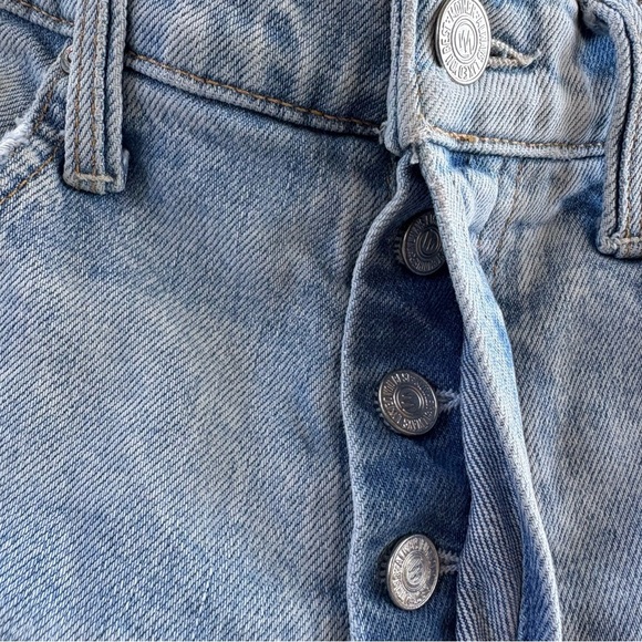 MOTHER The Tripper Cutoff Fray Hem Denim Shorts Skating on Thin Ice Size 26 - Picture 6 of 11